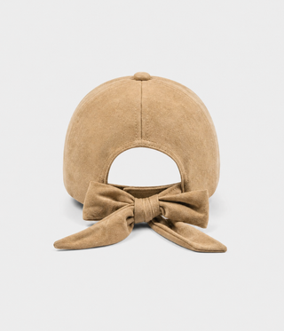 SUEDE BOW CAP.