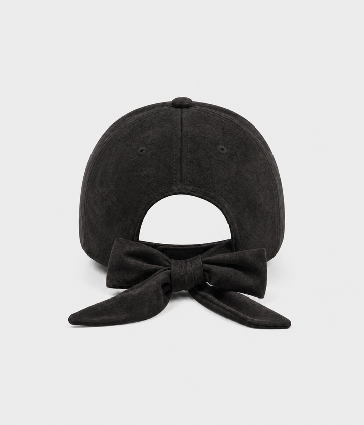 SUEDE BOW CAP.