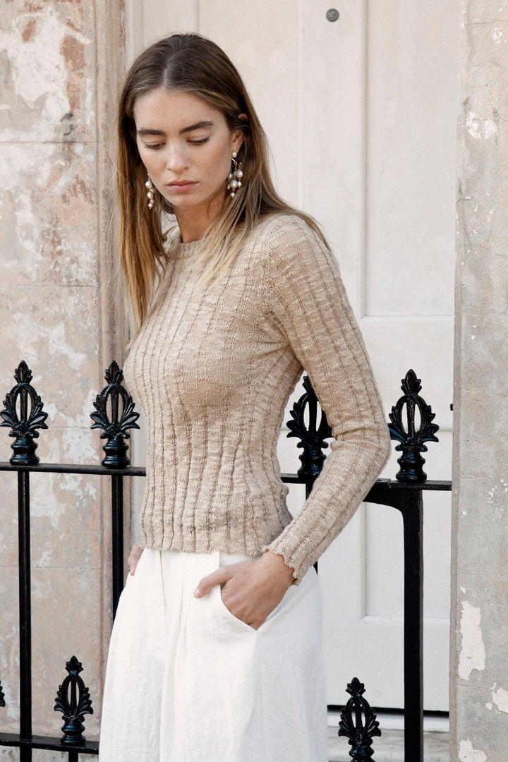 Romance Long Sleeve - Beige